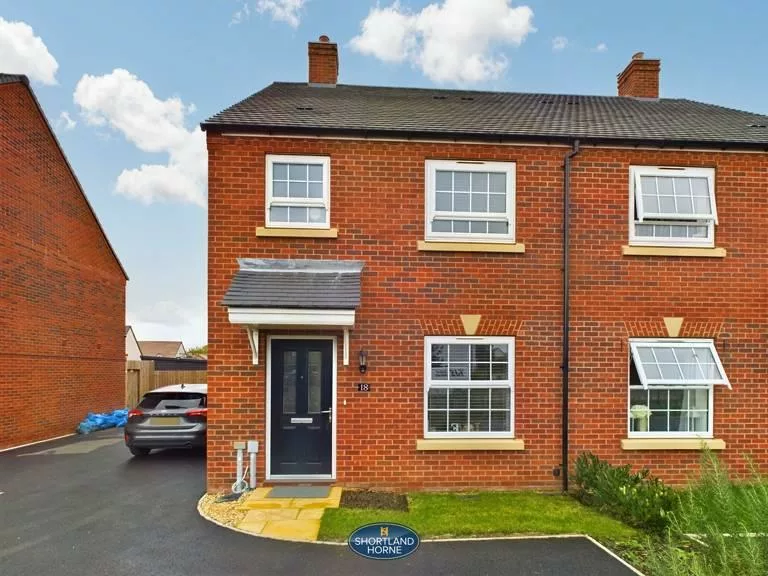 White Lias Way, Upper Lighthorne Property For Sale Shortland Horne